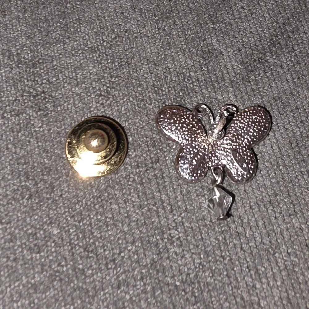Sparkling Butterfly Pin Brooch Dangle Crystal Rhinestone Silver hat,‎ tie lapel